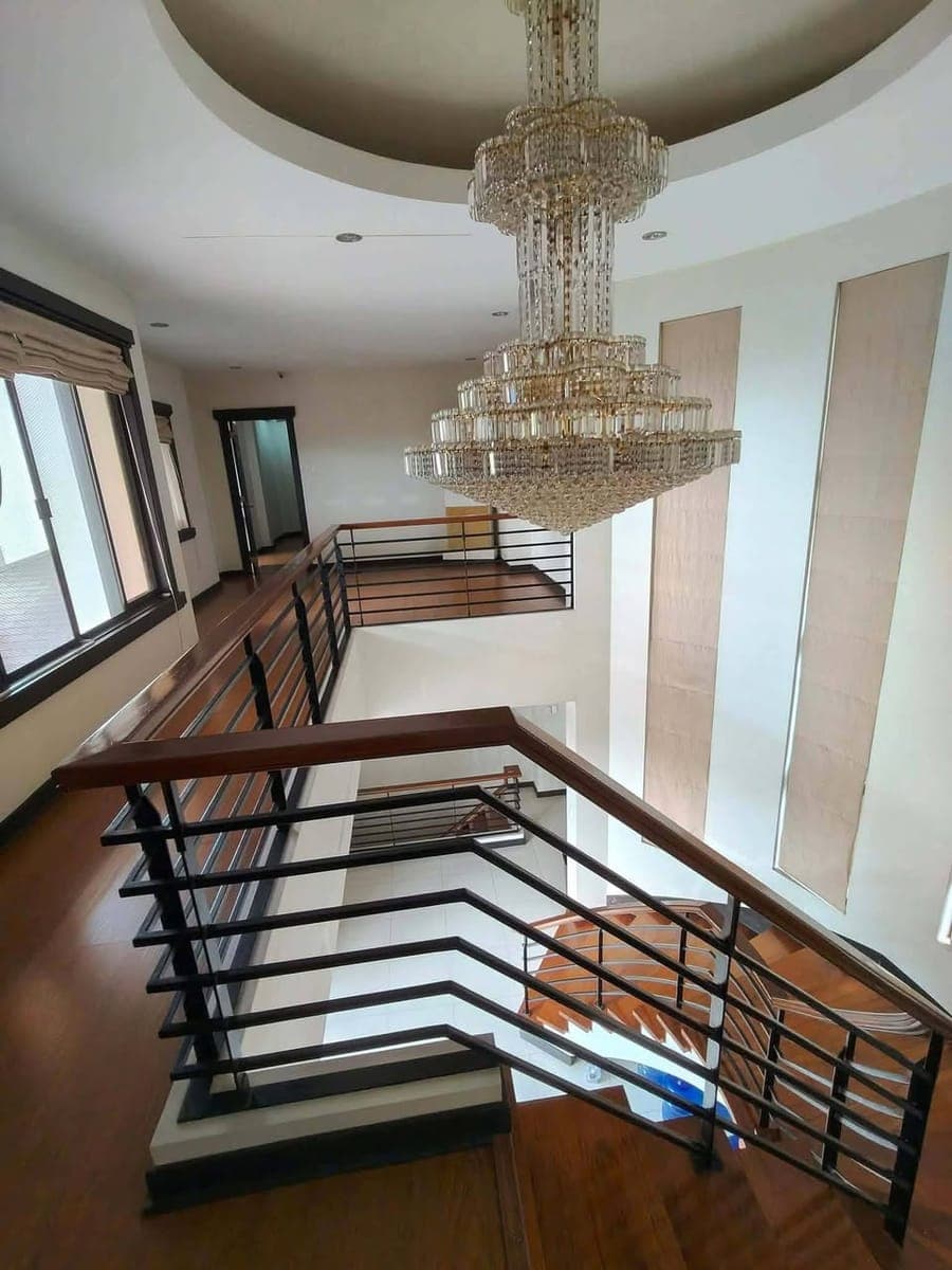 OVERLOOKING CITY VIEW HOUSE FOR RENT‼️ - photo 4