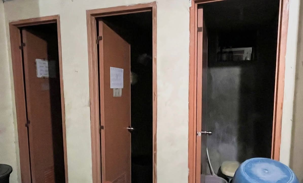 ROOM FOR RENT! FOR SOLO, COUPLE OR TRABAHANTE ONLY. (BASA BASA) - photo 4