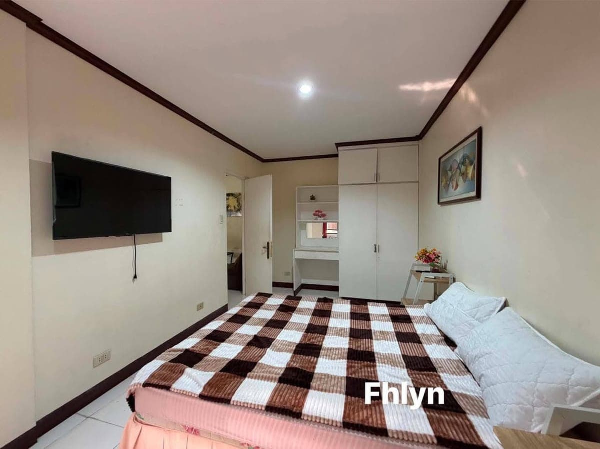 🏡 FULLY FURNISHED 3-BEDROOM APARTMENT FOR RENT - photo 1