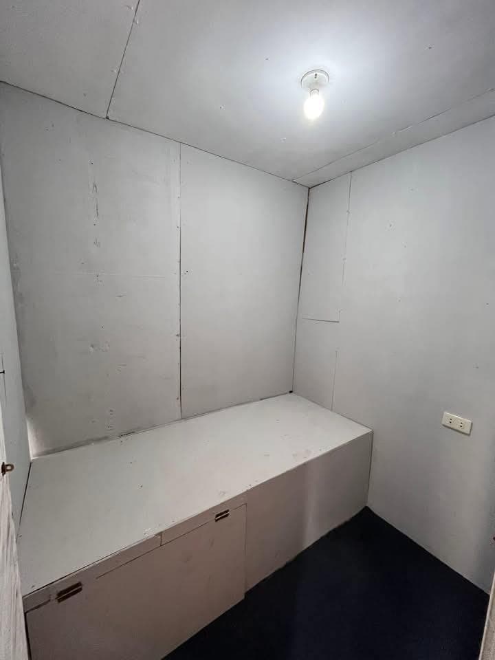 LOOKING FOR AFFORDABLE NA ROOM? AVAILABLE  BOARDING HOUSE DOWNTOWN‼️ - photo 4