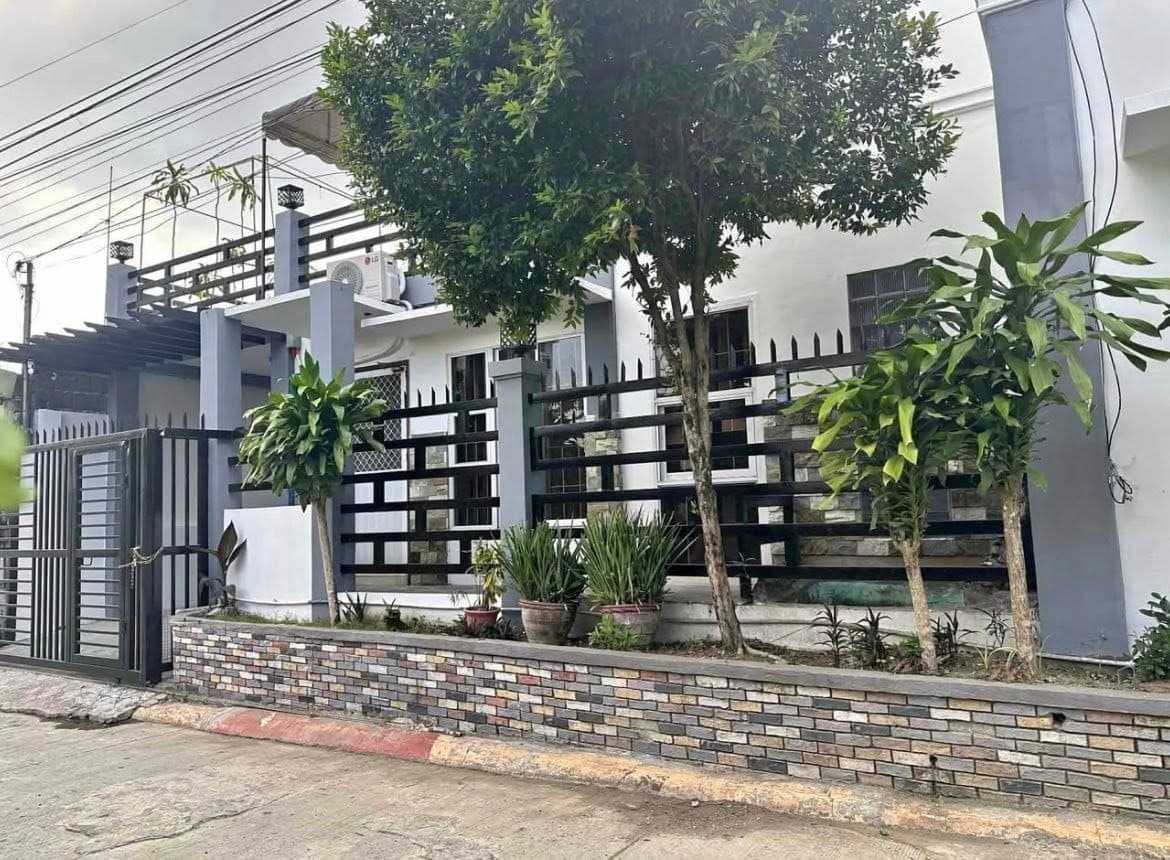 🏡 House for rent fully furnished deca cabantian - photo 1
