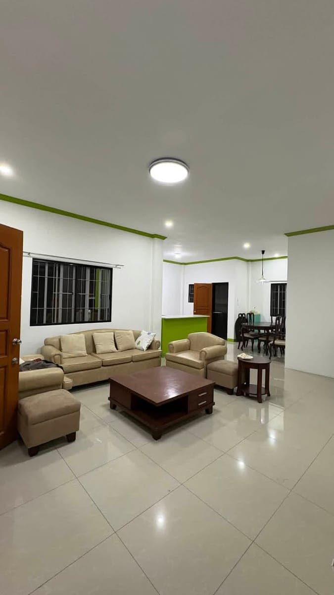 🏡 **FOR RENT – SEMI-FURNISHED 3 BEDROOM HOUSE ** - photo 1