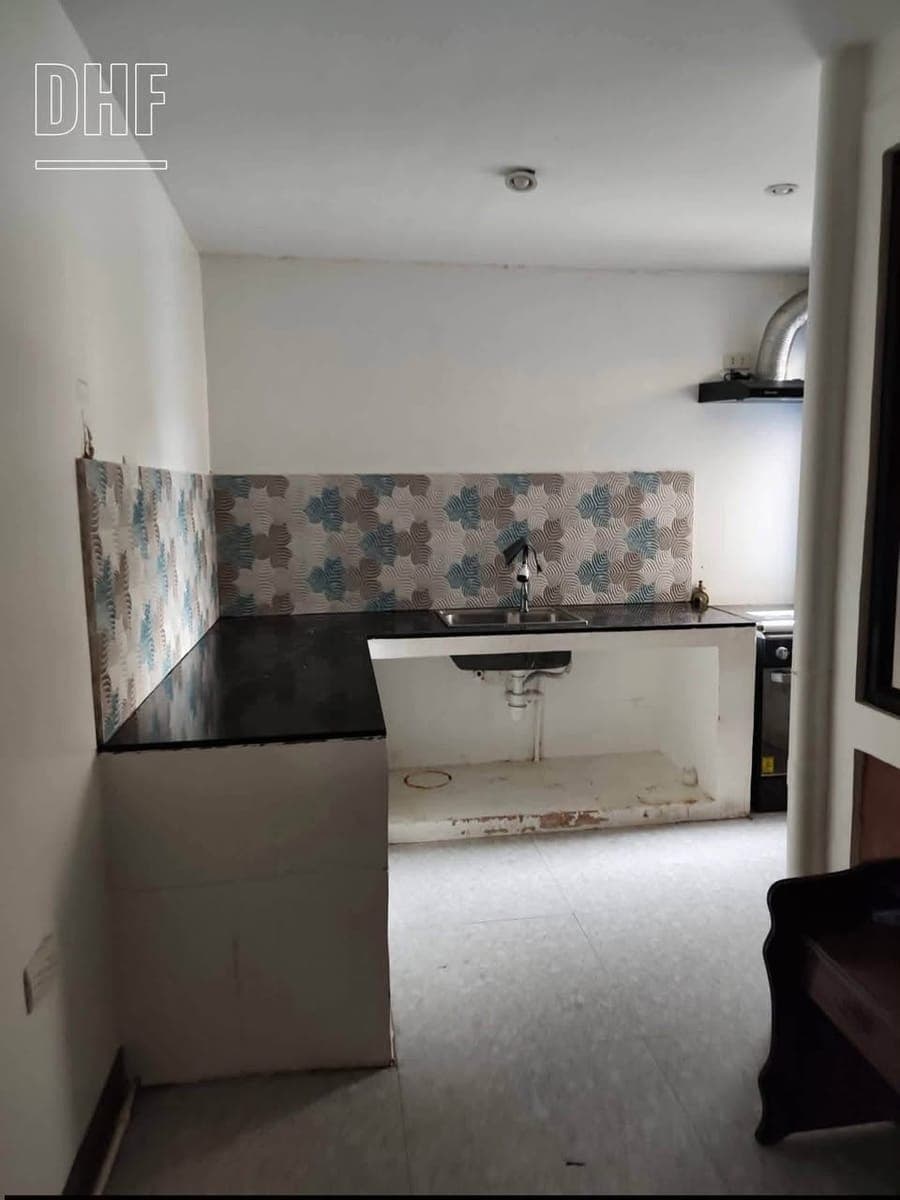 House for rent in Twin Palms Subdivision - photo 5