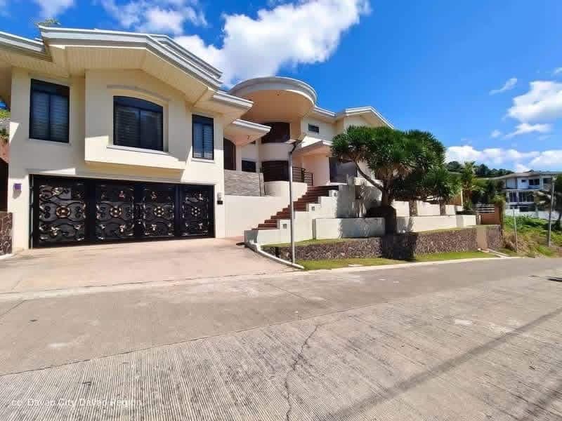 OVERLOOKING CITY VIEW HOUSE FOR RENT/SALE‼️‼️‼️ - photo 1