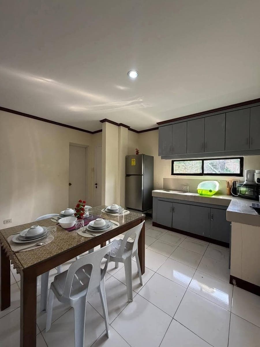 🏡 22K ONLY‼️FULLY FURNISHED 3BR  APARTMENT FOR RENT | NEAR GAISANO CITY GATE‼️ - photo 1