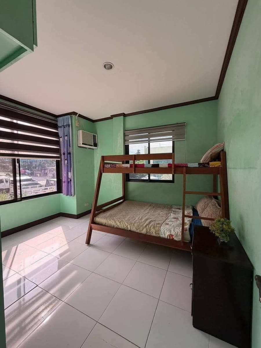 🏡BUHANGIN FULLY FURNISHED‼️ 3-BEDROOM APARTMENT FOR RENT - photo 4