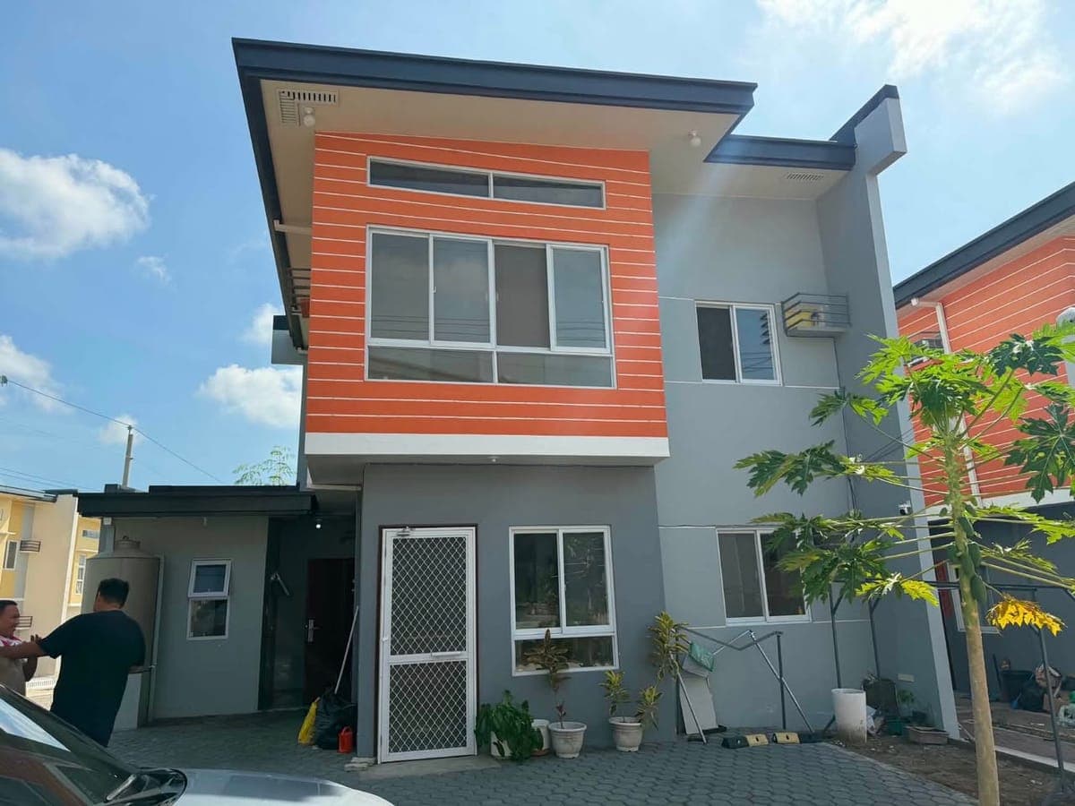 4 BR 3 T&B House for Rent at Diamond Heights - photo 1