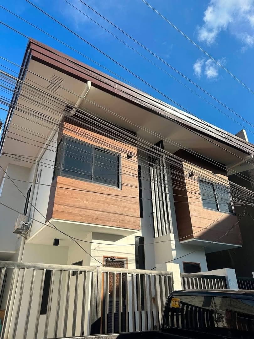 HOUSE FOR RENT‼️ READ PHOTOS FOR DETAILS‼️ - photo 1