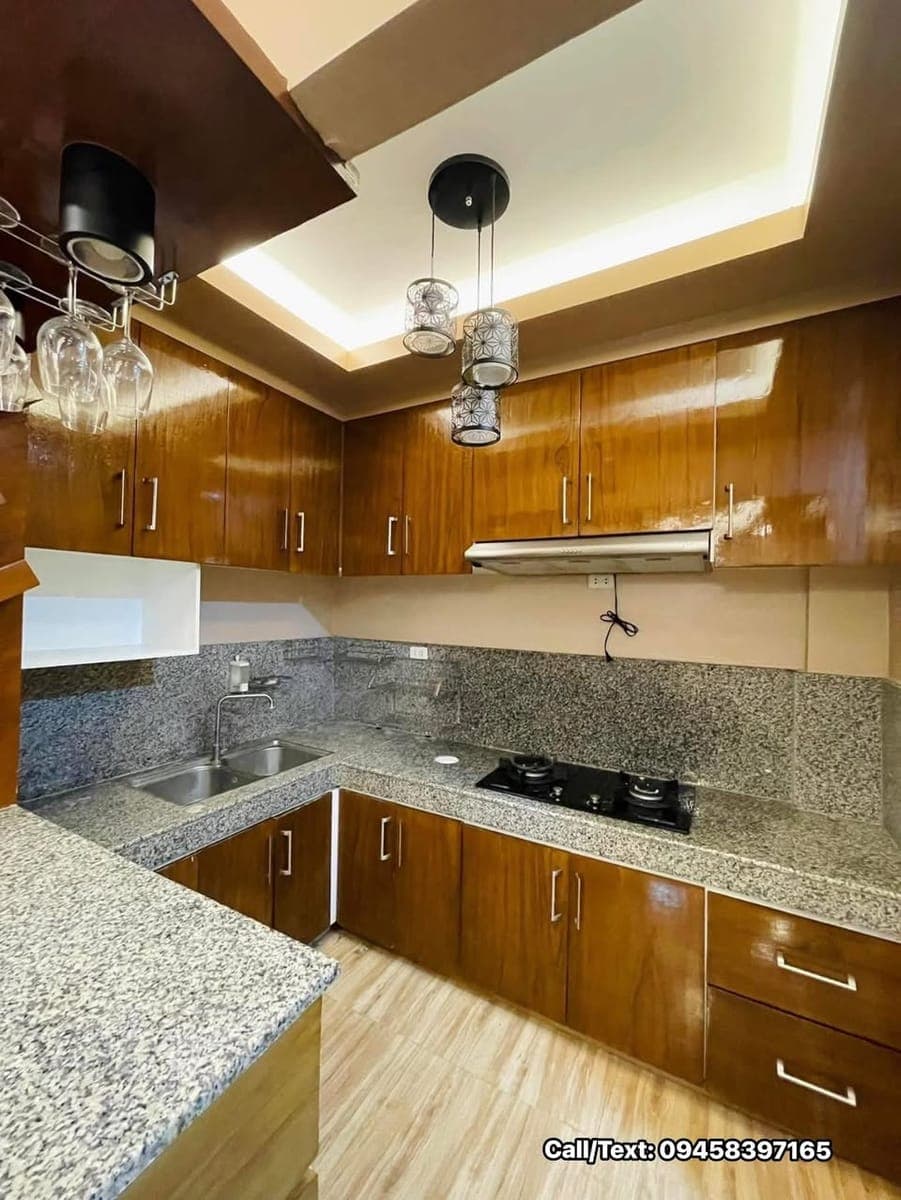 🏡 2-STOREY HOUSE FOR RENT - photo 5