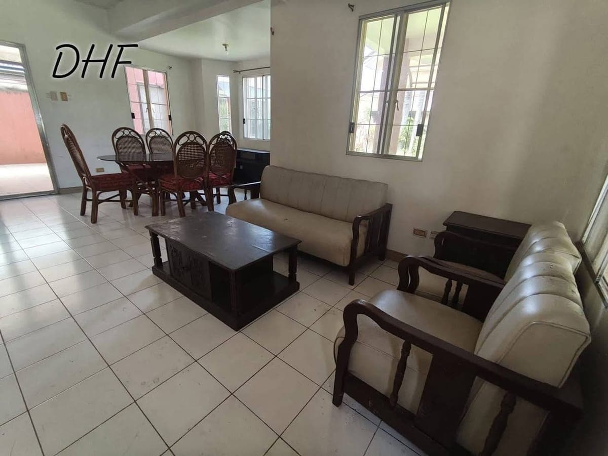 HOUSE FOR RENT / SALE - photo 1