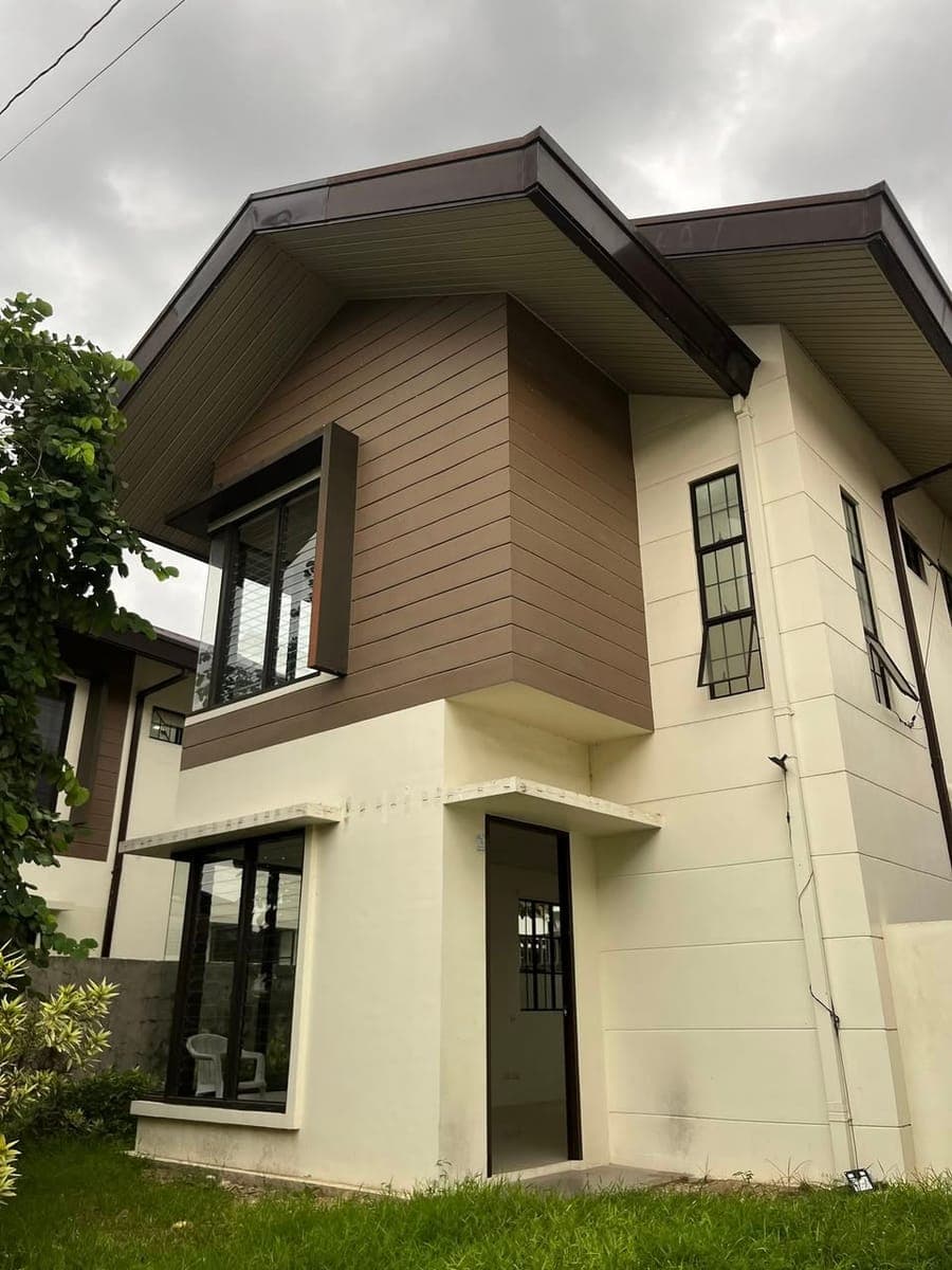 FOR RENT – 2-Storey House (Bare Unit) - photo 1