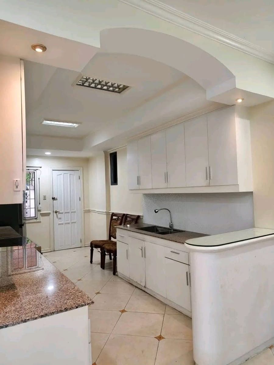 OBRERO TOWNHOUSE for RENT‼️LONG TERM ONLY✅ Loc: Palm Village, BO Obrero Davao City - photo 3