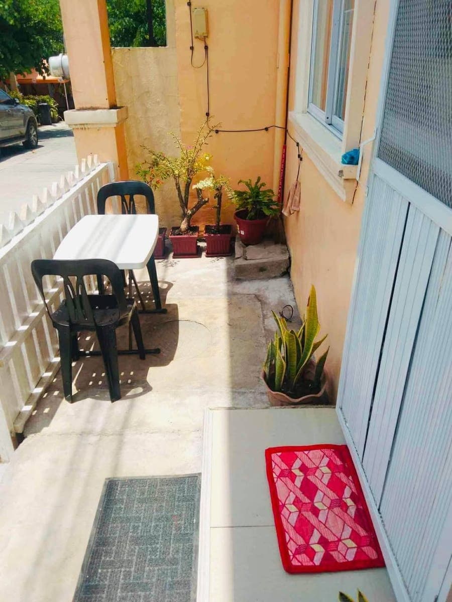 Semi-Furnished 2-storey House for Long term Rent: move in ready! - photo 4