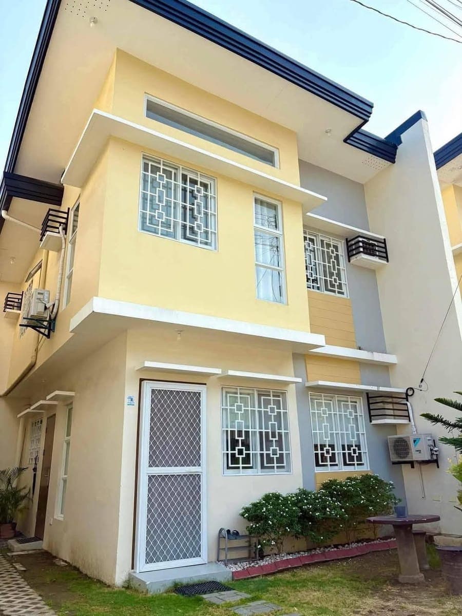 🍁 FOR RENT - photo 1