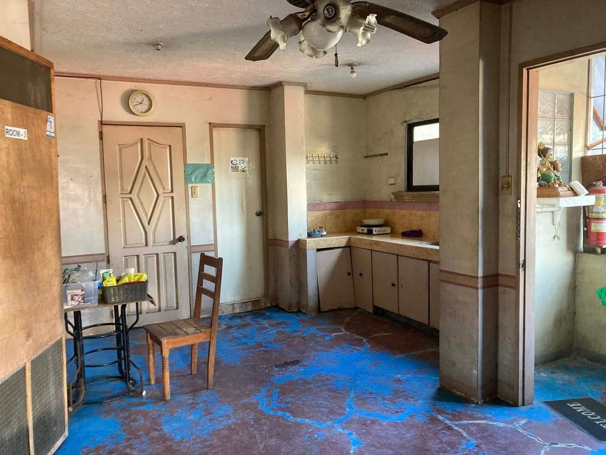 ROOM FOR RENT (straight monthly) - photo 1