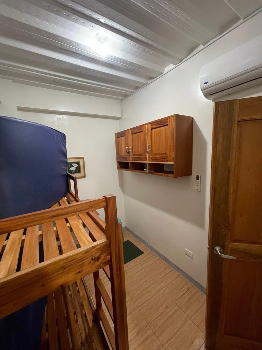 FEMALE RENTERS ONLY AND FOR LONG TERM RENTERS - photo 2