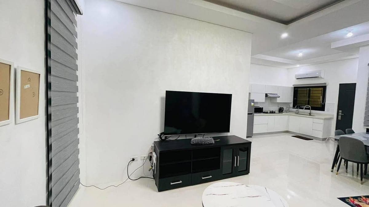 3 BR ILUMINA ESTATE BUNGALOW HOUSE FOR RENT ‼️ - photo 2