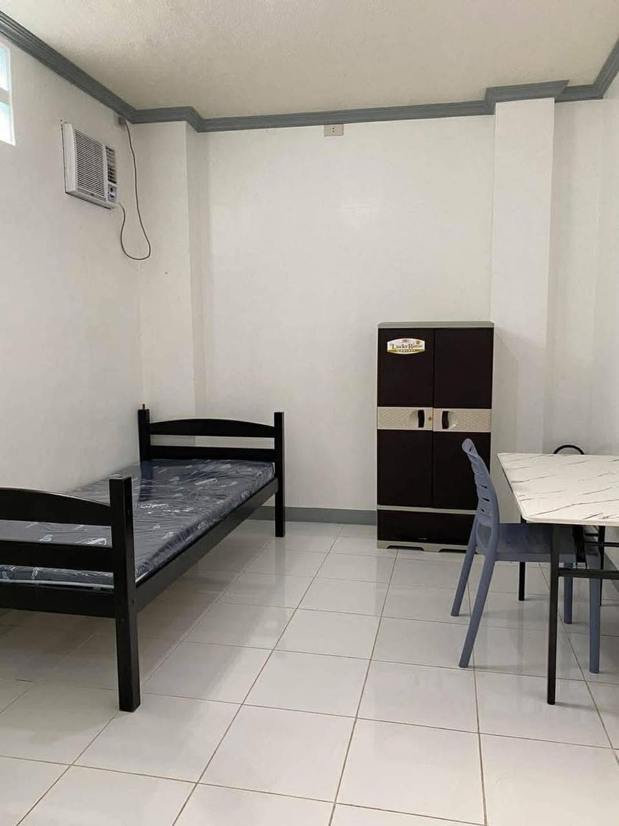Room for rent!!! - photo 1