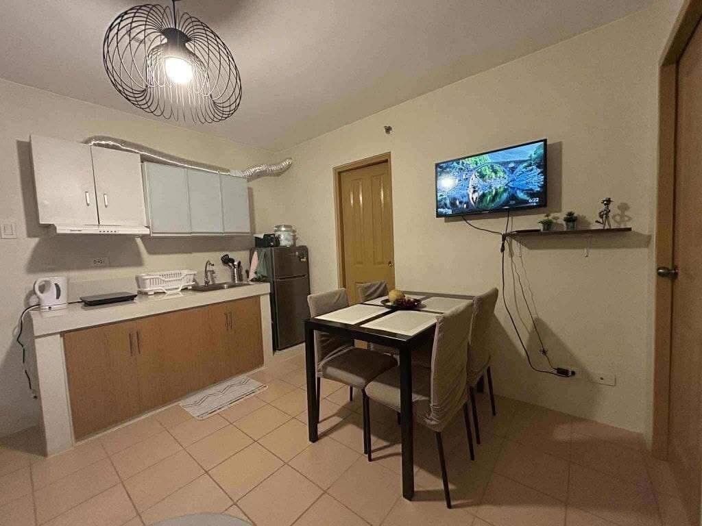 🏢 SPATIAL CENTRO – Fully Furnished 2BR Unit - photo 1