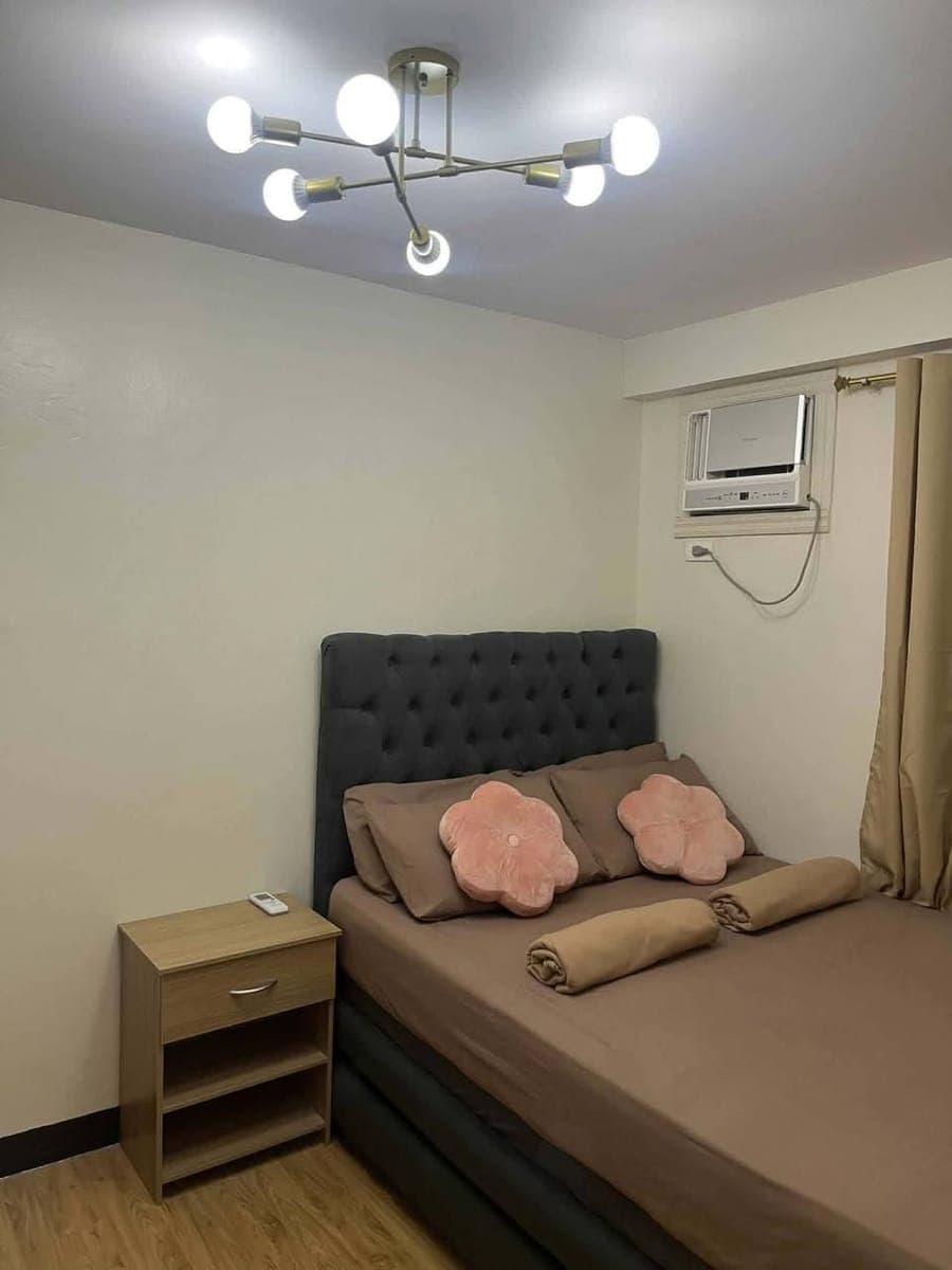 🏢 AREZZO PLACE DAVAO – 1BR Unit Available - photo 2
