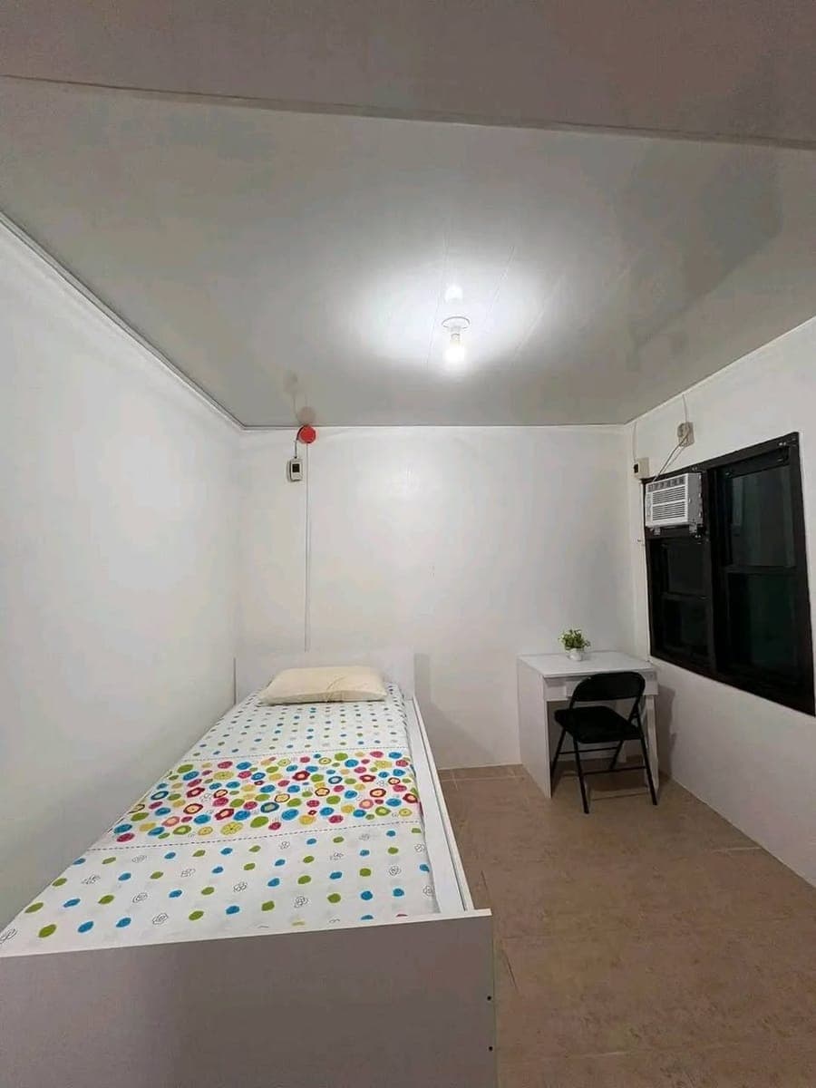 🏡BAJADA DOÑA VICENTA Apartment for Rent – Female Occupants Only ✨ - photo 3