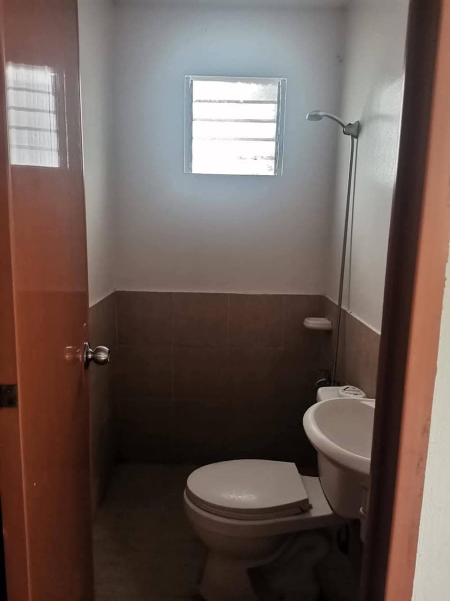 FOR RENT BUNGALOW HOUSE 🏡🏡 - photo 5