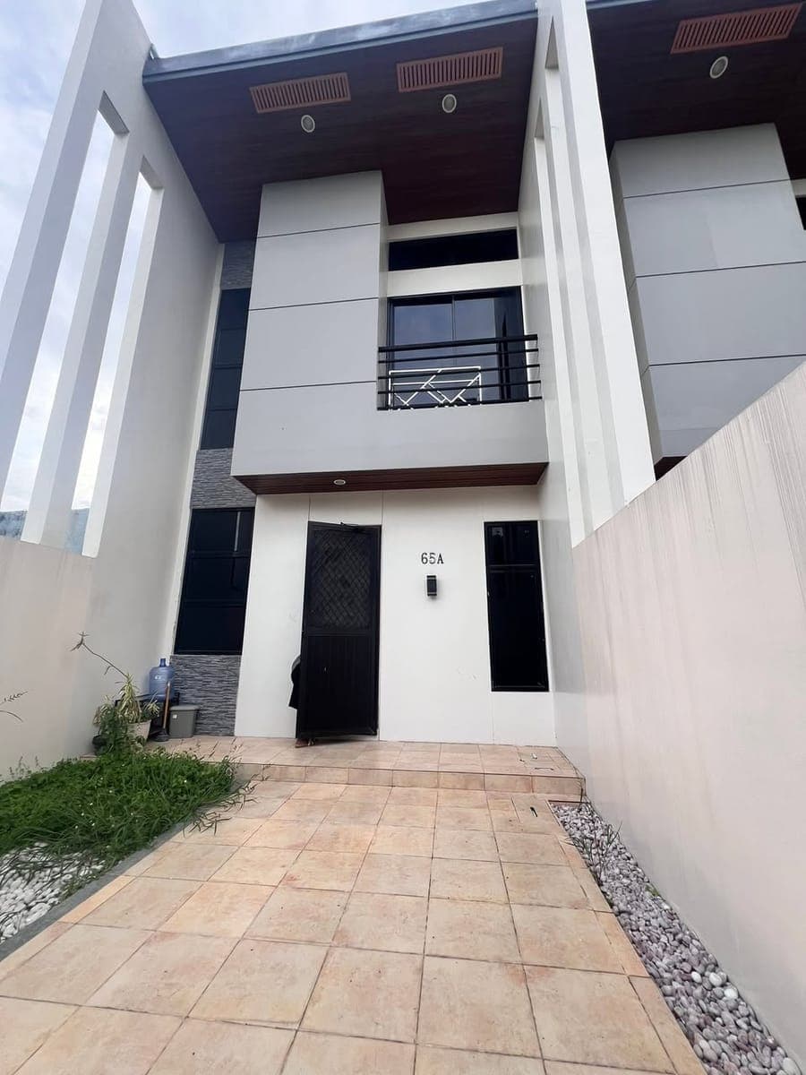 2Bedroom townhouse for RENT in GSIS matina‼️ - photo 1