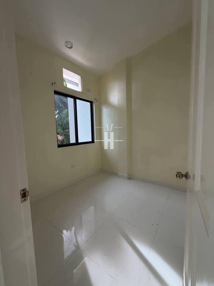 🏡 35K ONLY‼️2BR TOWNHOUSE FOR RENT | GSIS MATINA‼️ - photo 4