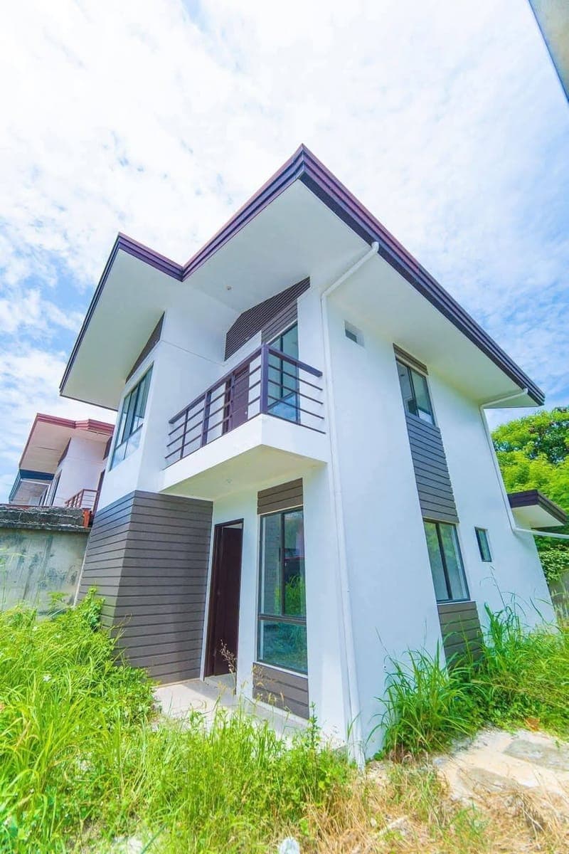 🏡 30K ONLY‼️4BR AND 3T&B HOUSE FOR RENT | ASPEN HEIGHTS COMMUNAL BUHANGIN‼️ - photo 2