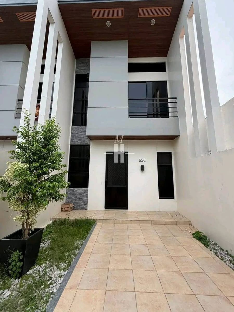 🍁 2 Bedroom townhouse for RENT in GSIS MATINA 🍁 - photo 1