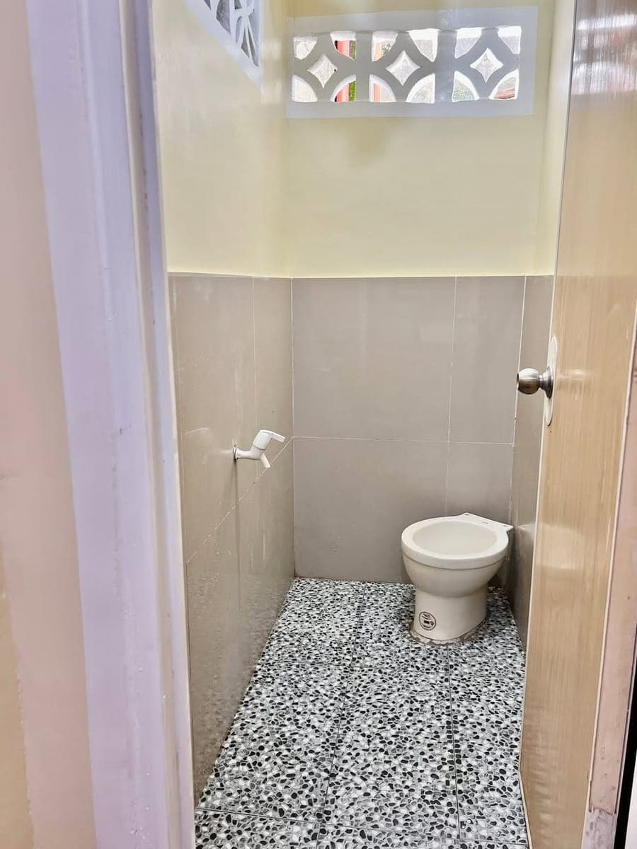 ROOM FOR RENT ! - photo 3