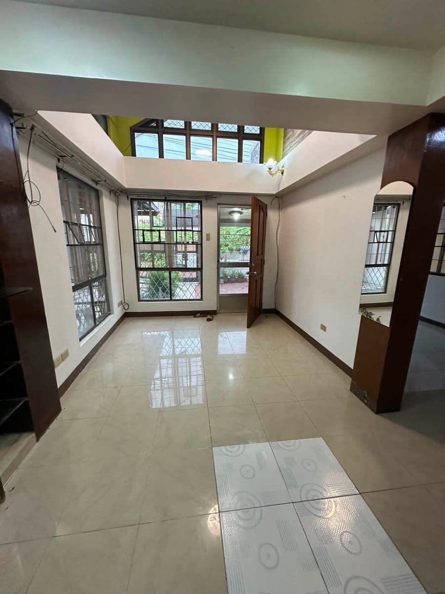 🏡 HOUSE FOR RENT | CECILIA HEIGHTS - photo 2
