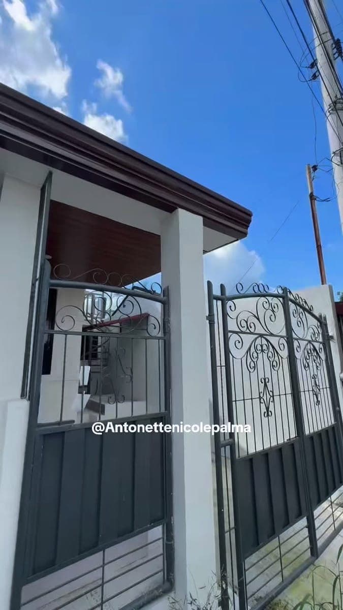 🔥 FLOOD FREE HOUSE FOR RENT – BAGONG RENOVATE! 🔥 - photo 1