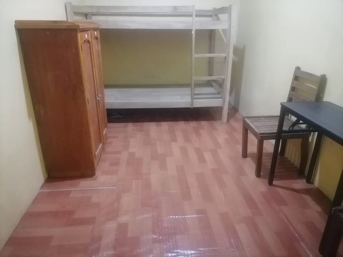 Room for Rent - photo 1