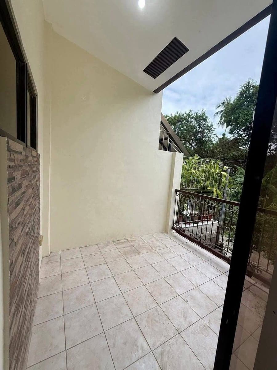 2 STOREY HOUSE FOR RENT 🏡🏡 - photo 2