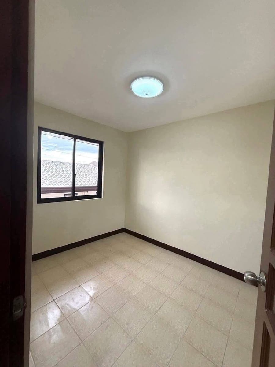 2 STOREY HOUSE FOR RENT 🏡🏡 - photo 4