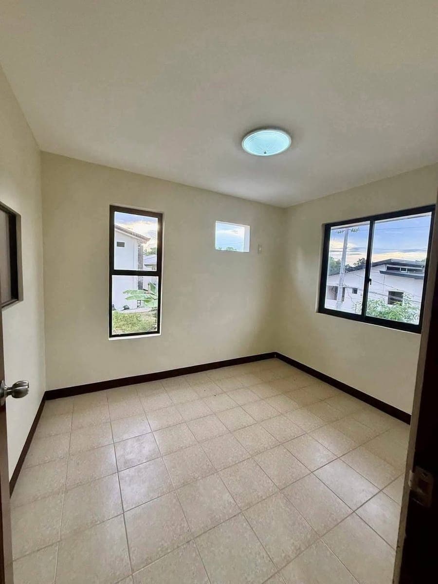 2 STOREY HOUSE FOR RENT 🏡🏡 - photo 5