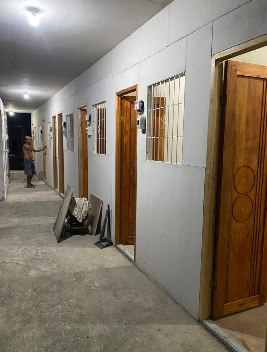 Room for rent 3500 Gud for 1or 2 tiles hanger cabinet big room highway  Ubalde Rcastillo near seaman... - photo 1