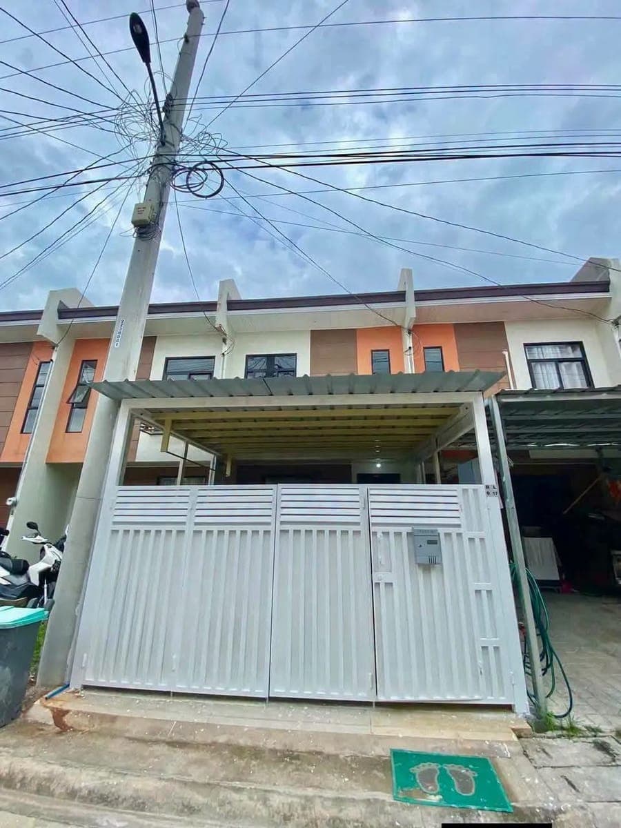 🍇Semi-Furnsihed Townhouse for Rent in Matina‼️‼️ - photo 1