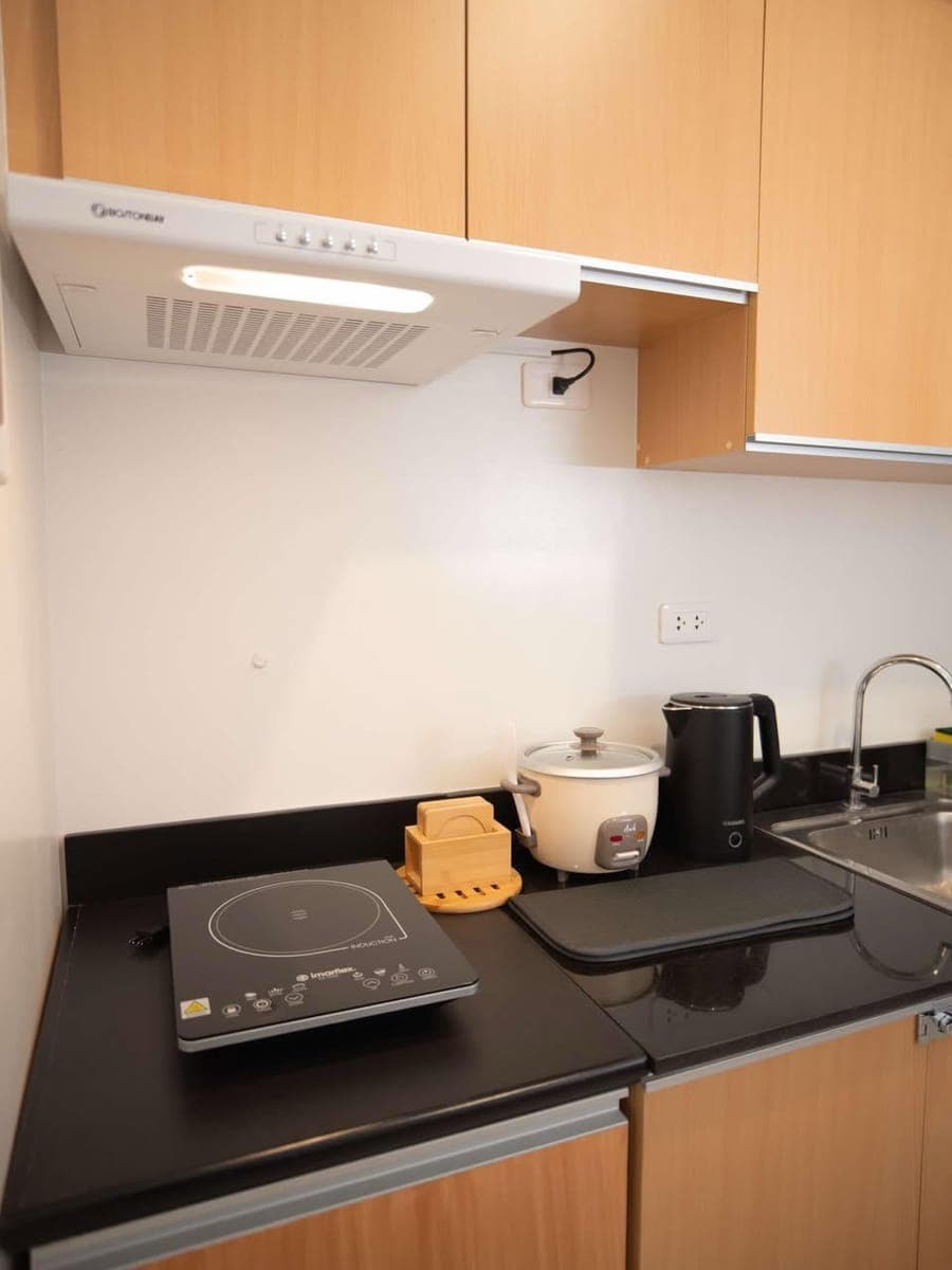 🏷️ AVAILABLE FOR MONTHLY / LONG-TERM RENT - photo 3