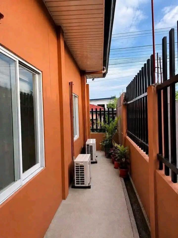House for Rent bungalow type - photo 2