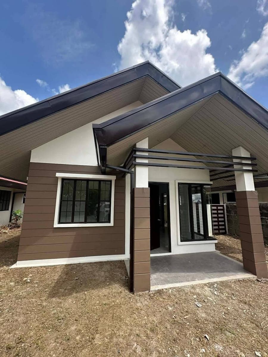 🍁 BRANDNEW BUNGALOW HOUSE FOR RENT 🍁 - photo 1