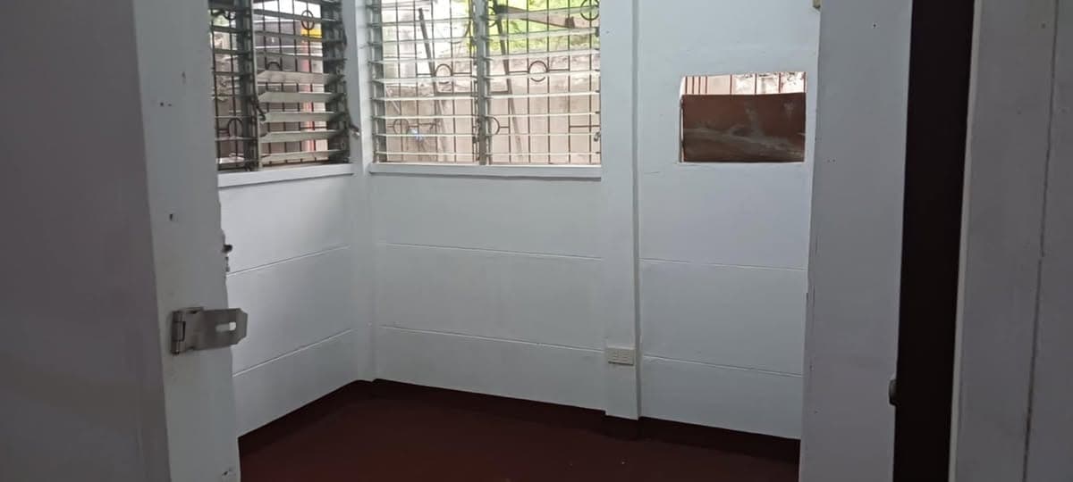 House for Rent @Dinaville Subd. Maa P10K/Month 2Bedrooms 2Baths, With Motor Parking, No Pets Allowed... - photo 5