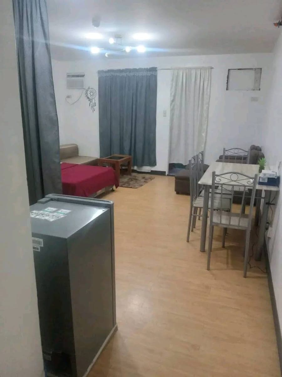🏡 Arezzo Condo  for Rent‼️SEMI- FURNISHED ‼️ - photo 1