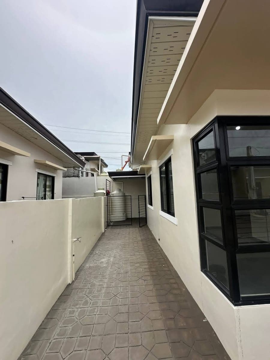 🏡 GRANVILLE CREST HOUSE FOR RENT ‼️‼️ - photo 1