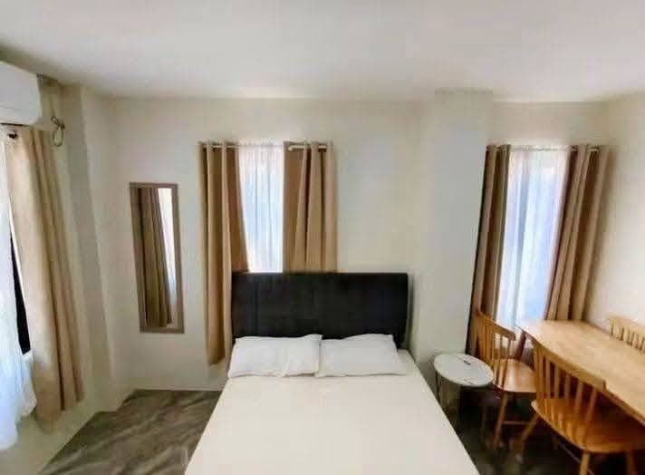 🏠SEMI-FURNISHED STUDIO UNIT FOR RENT LANANG 🏡🏡 - photo 3
