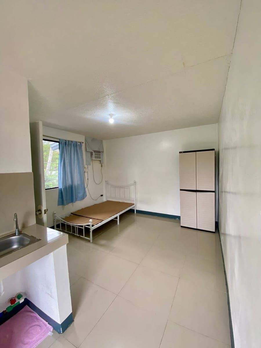 For Rent ( Studio Type ) - 1 unit available left - photo 2