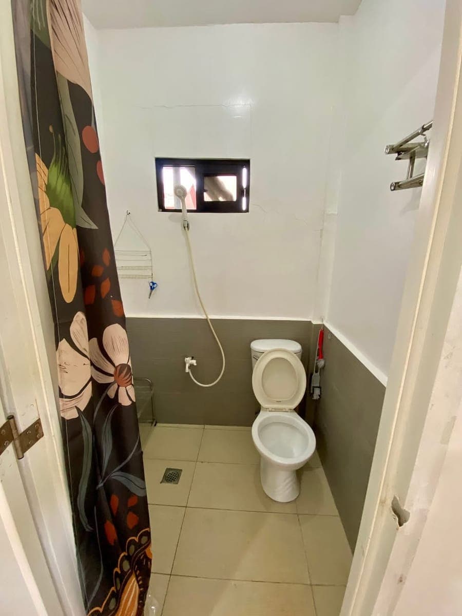For Rent ( Studio Type ) - 1 unit available left - photo 3