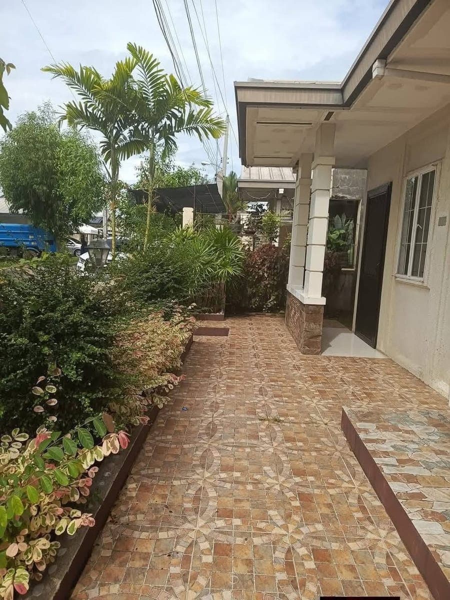🏡 BUNGALOW HOUSE FOR RENT - photo 2