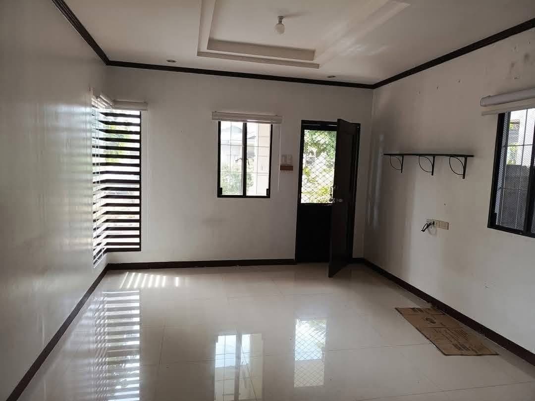 🏡 BUNGALOW HOUSE FOR RENT - photo 3
